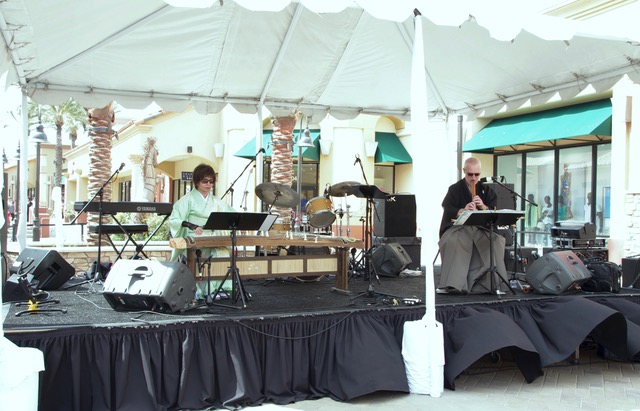 Pechanga Outlet オープニングイベント 琴演奏